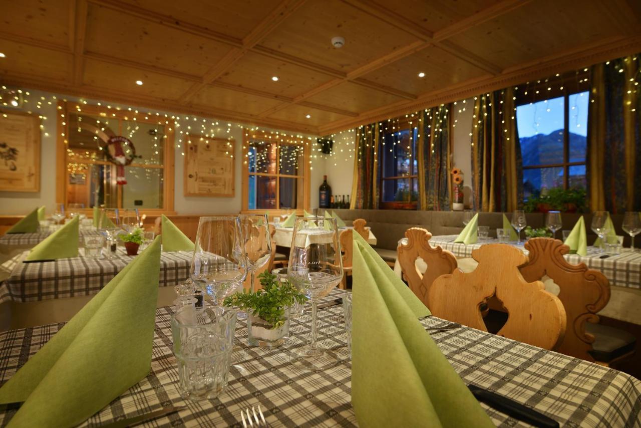 Hotel San Giovanni Livigno Exteriör bild