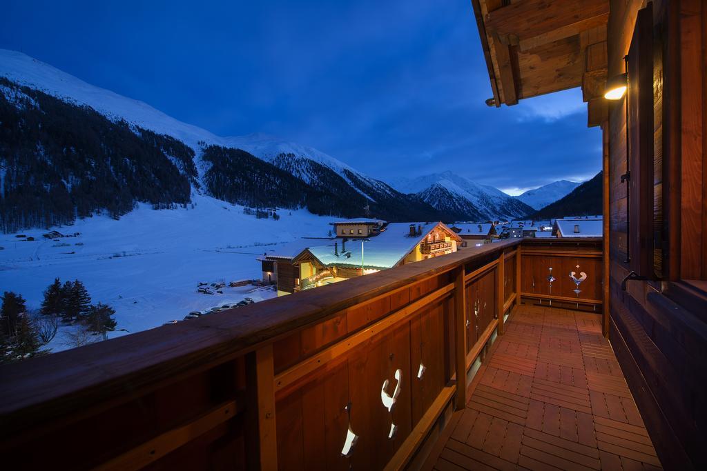 Hotel San Giovanni Livigno Exteriör bild